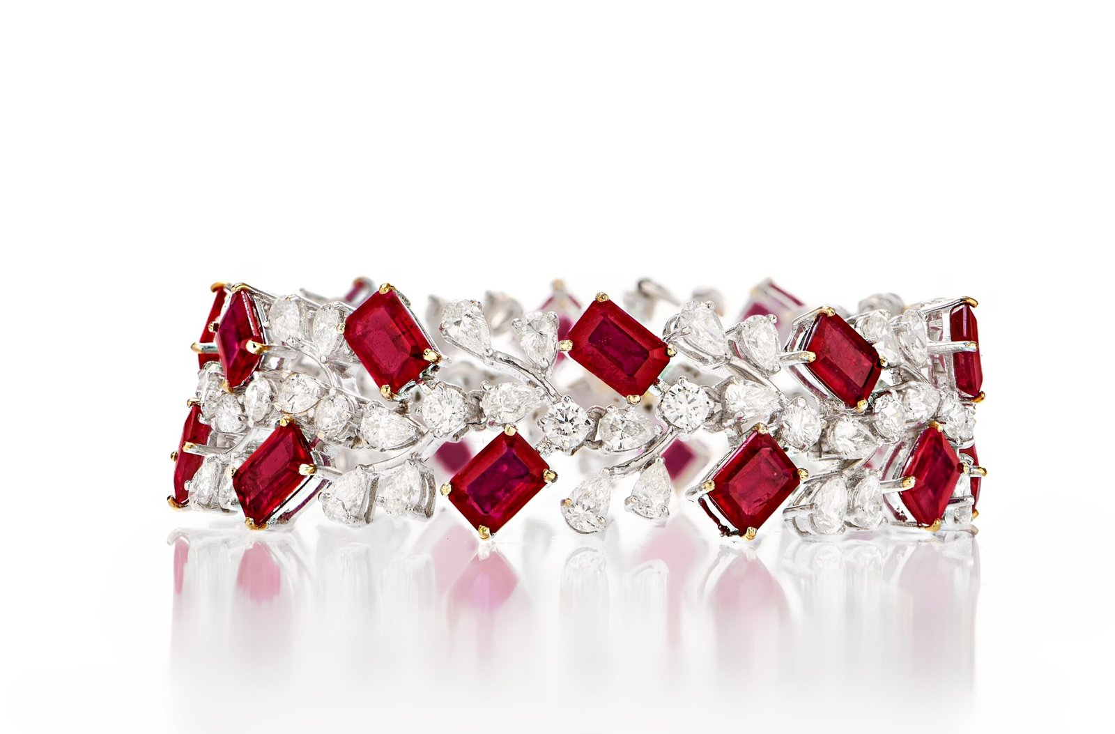 hex ruby bracelet