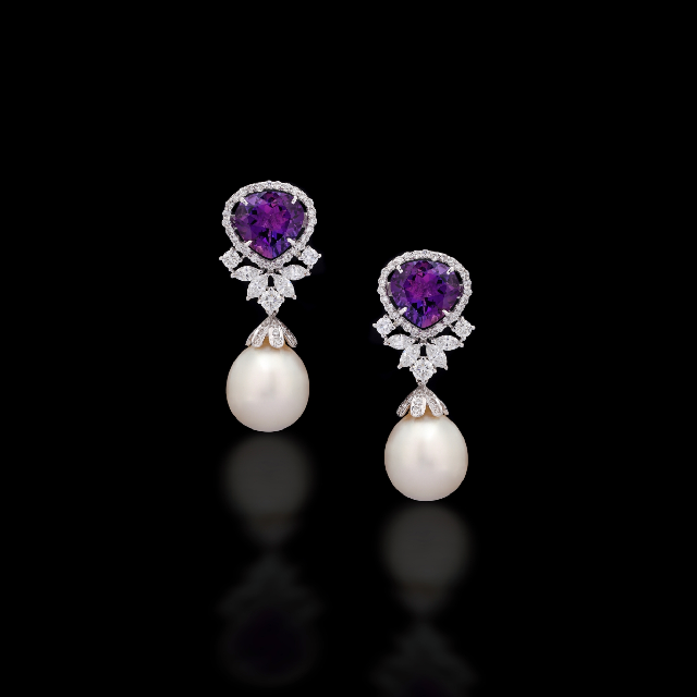Earings of Amythyst and Diamonds with Pearl Drop